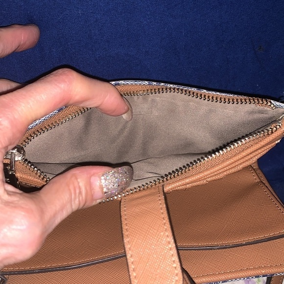 Anne Klein Wallet Cardholder - Picture 5 of 6